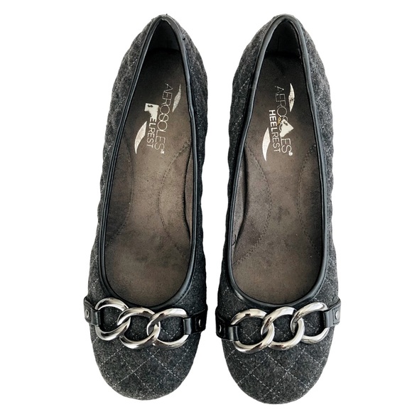 AEROSOLES Quilted Fabric Chain Decorated CHAPERONE Heels 7M - Picture 2 of 7